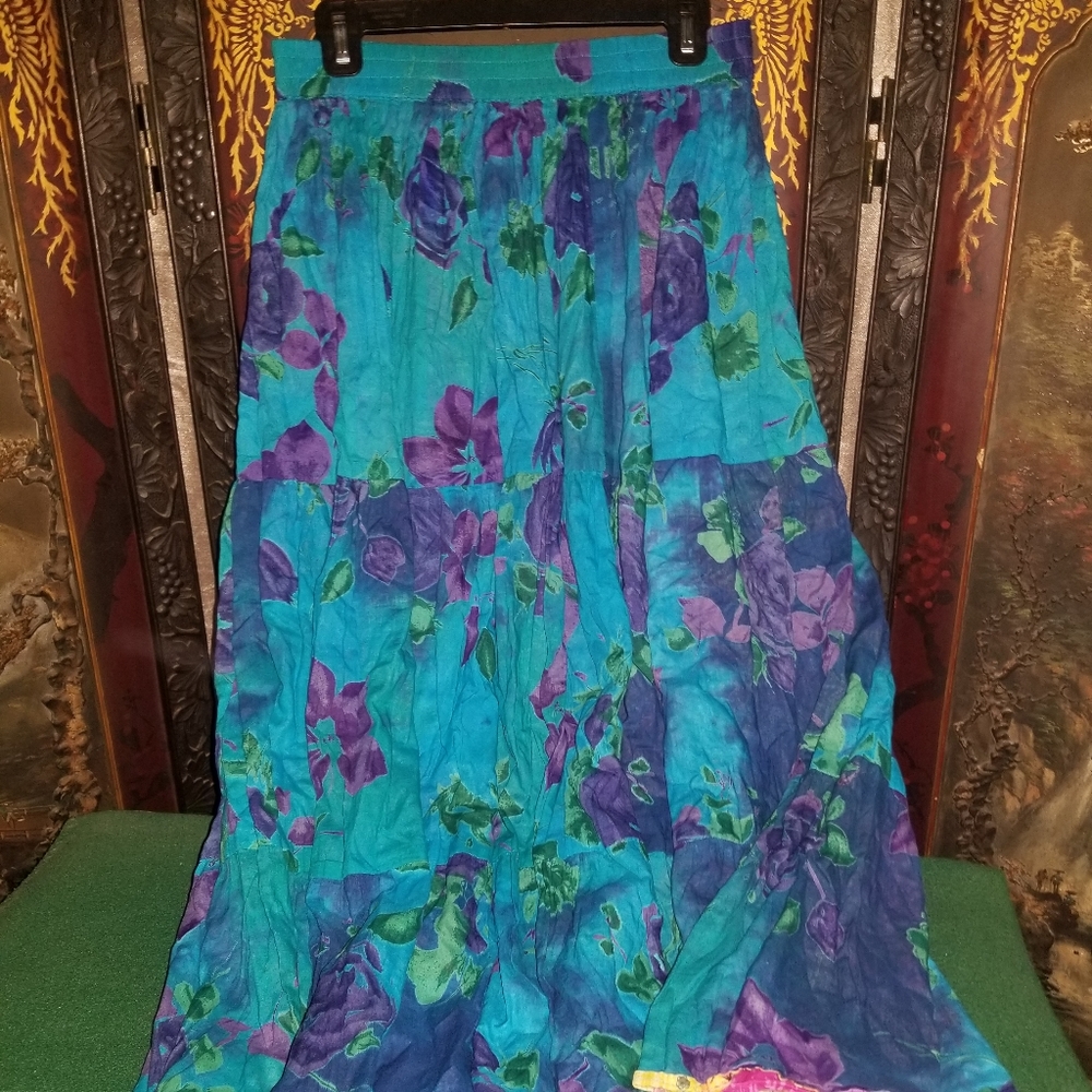 Reversible skirt